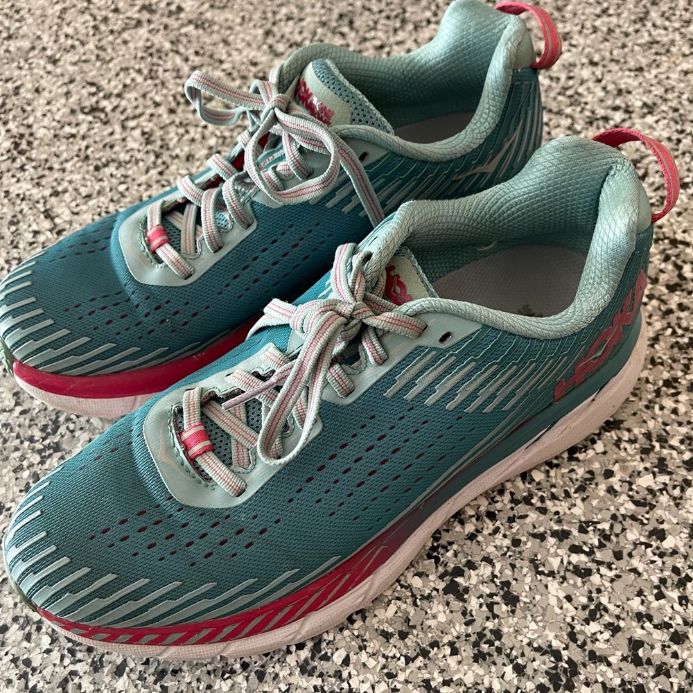 Hoka size 8 shoes